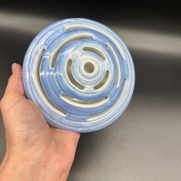 Vintage Art Pottery Flower Frog Arranger JC Dryden Signed MCM Hot Springs Ark - Picture 8 of 10